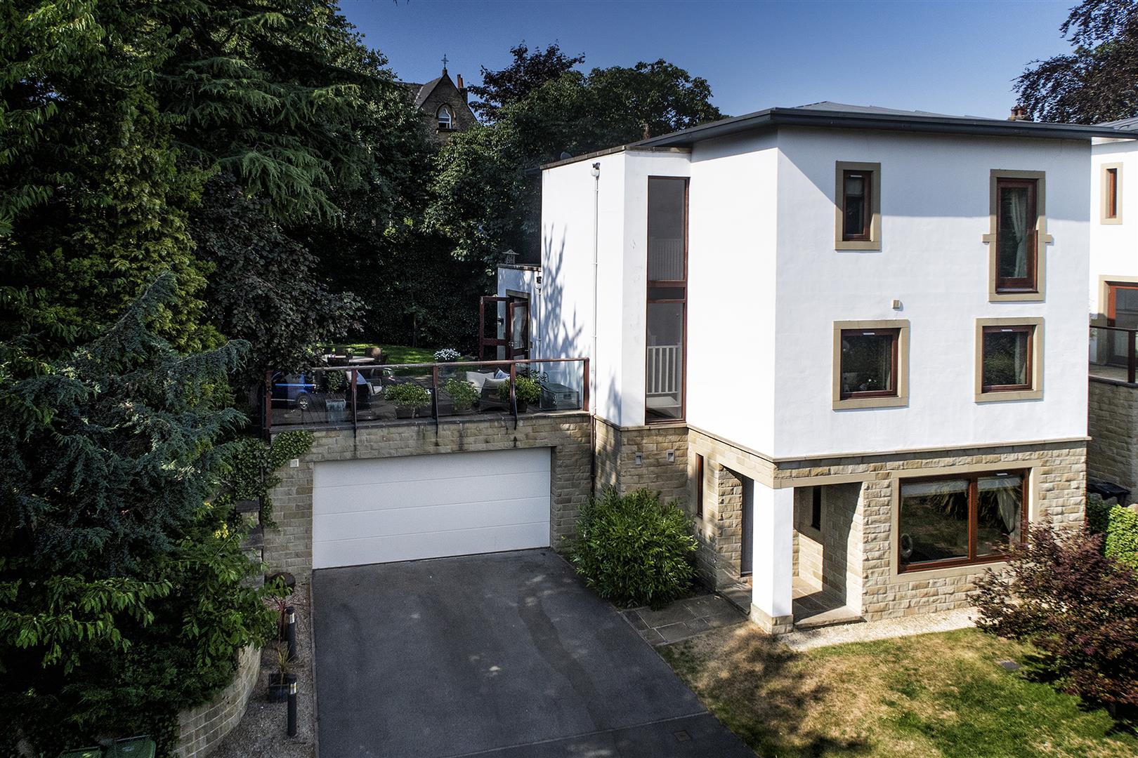 Houses for sale Huddersfield Property for sale Martin Thornton